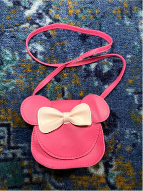 Pink Minnie Mouse Purse with Bow